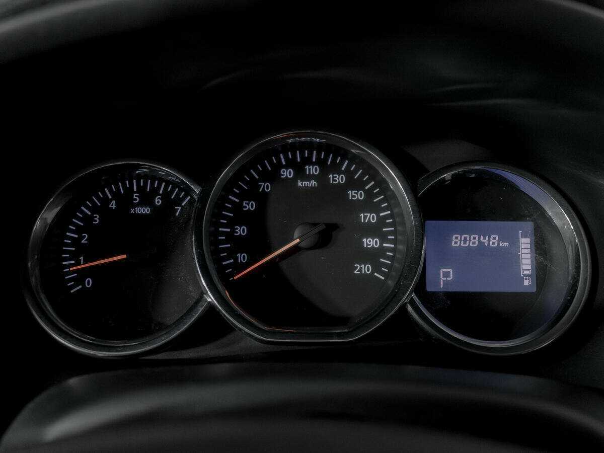 Купить Renault Logan, 2017, 80 848 км, фото №11