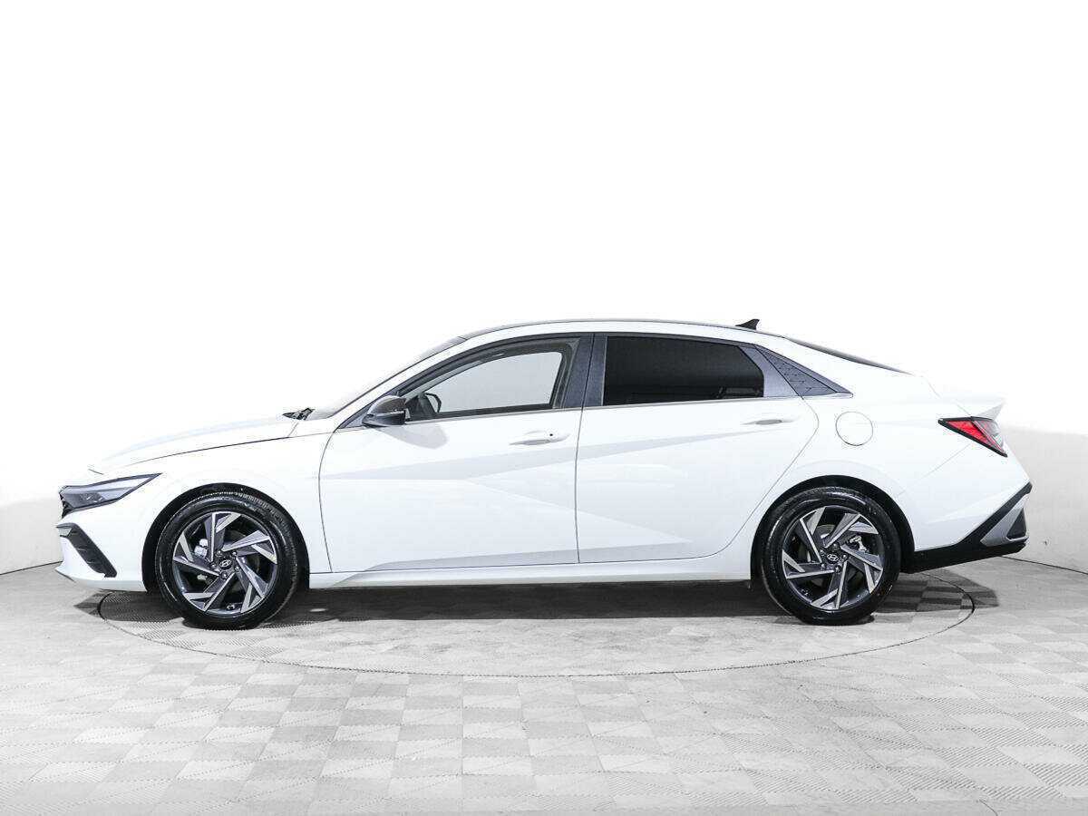 Купить Hyundai Elantra, 2024, 4 502 км, фото №7