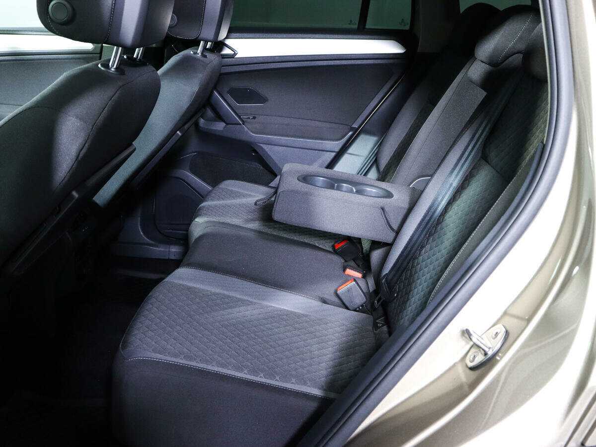 Купить Volkswagen Tiguan, 2017, 114 600 км, фото №8