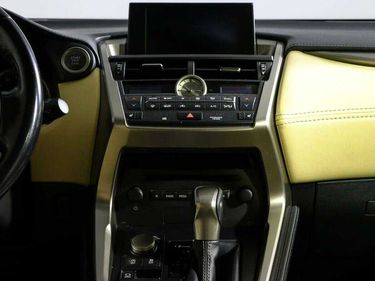 Купить Lexus NX 200, 2015, 113 148 км, фото №13