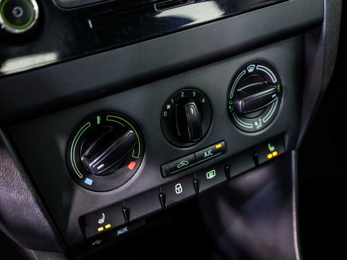 Купить Skoda Rapid, 2016, 200 747 км, фото №13