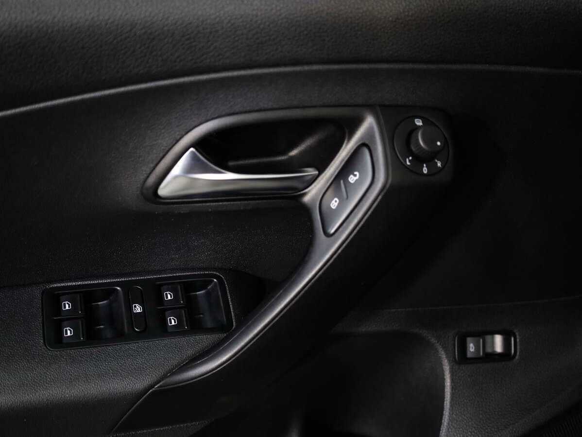 Купить Volkswagen Polo, 2020, 51 880 км, фото №16