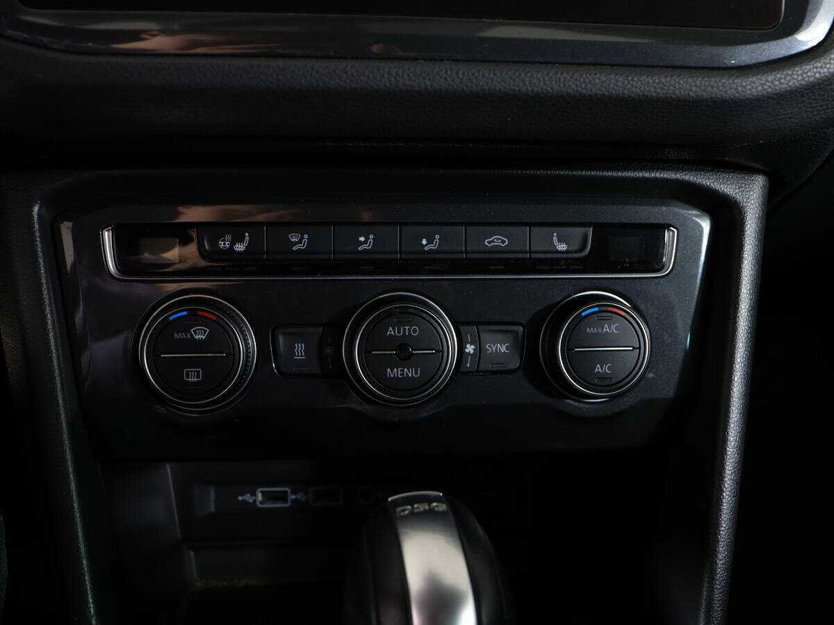 Купить Volkswagen Tiguan, 2018, 113 673 км, фото №18