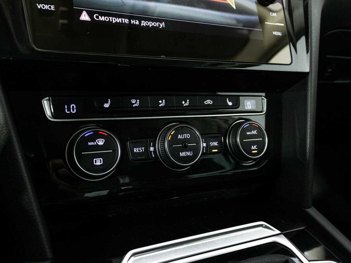 Купить Volkswagen Passat DSG7, 2017, 76 550 км, фото №16