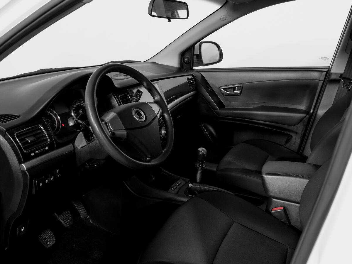 Купить SsangYong Actyon, 2013, 103 748 км, фото №15