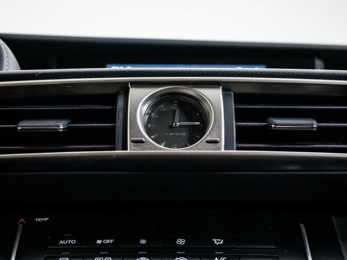 Купить Lexus IS 250, 2014, 196 106 км, фото №11