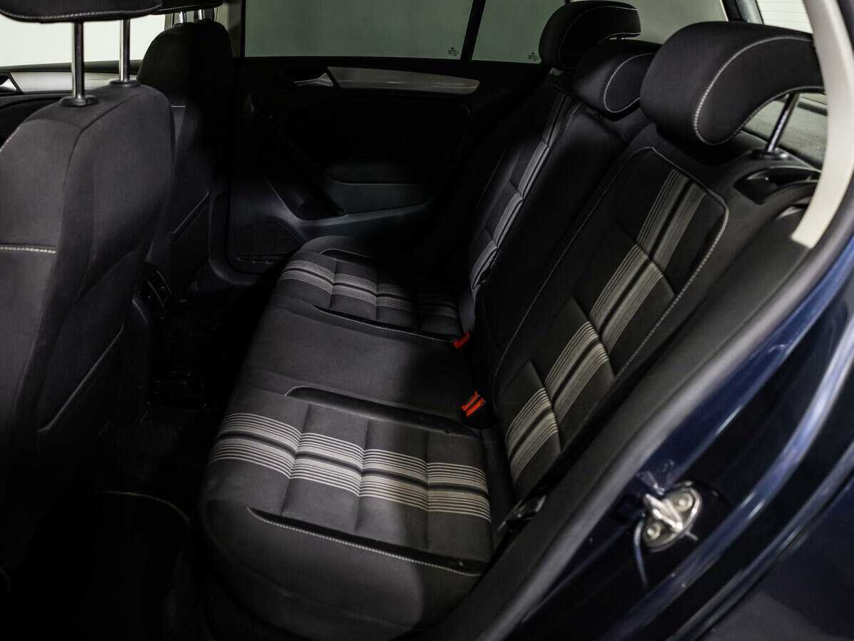 Купить Volkswagen Golf, 2012, 123 895 км, фото №10