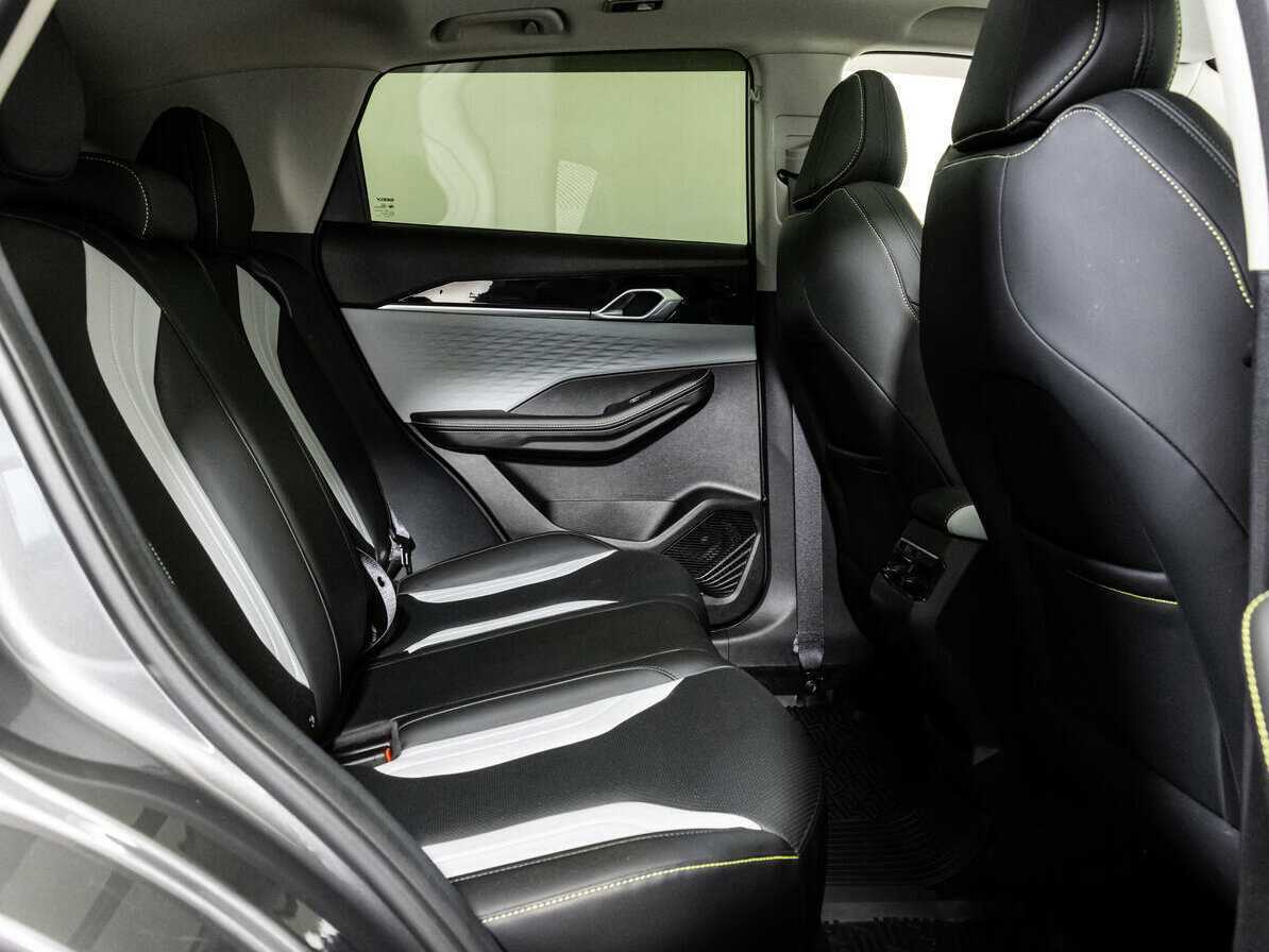 Купить Geely Coolray (Binyue Cool), 2023, 23 219 км, фото №16