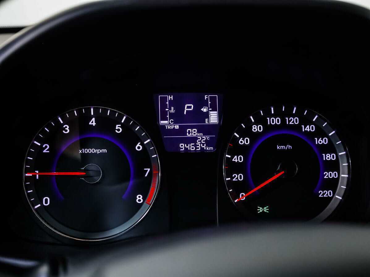 Купить Hyundai Solaris, 2015, 94 634 км, фото №16