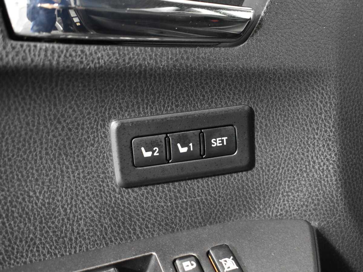 Купить Toyota RAV4, 2018, 119 047 км, фото №10