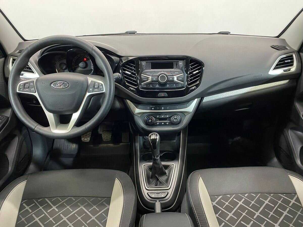 Купить Lada (ВАЗ) Vesta SW Cross, 2020, 46 000 км, фото №9