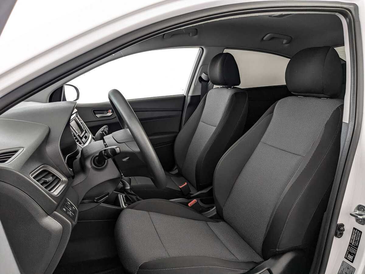 Купить Hyundai Solaris, 2022, 48 210 км, фото №16