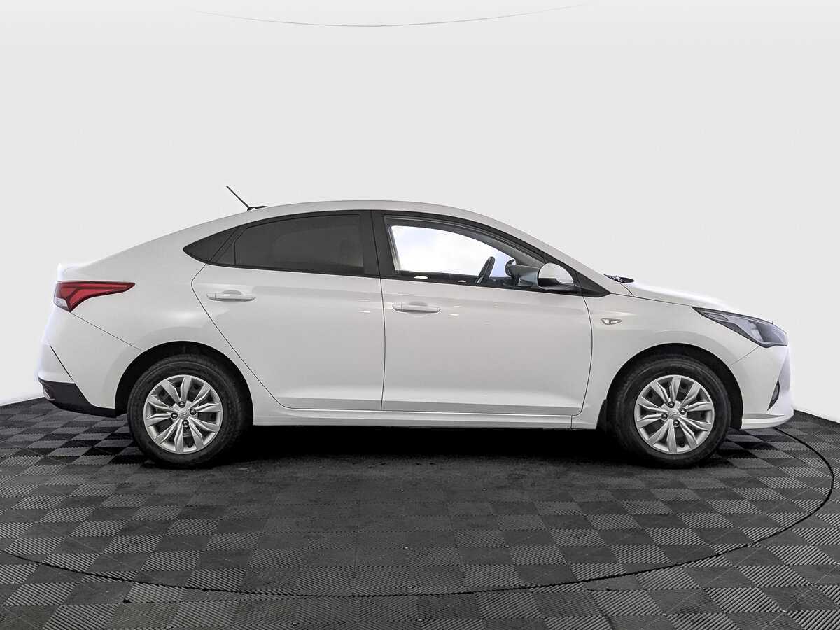 Купить Hyundai Solaris, 2022, 26 873 км, фото №4