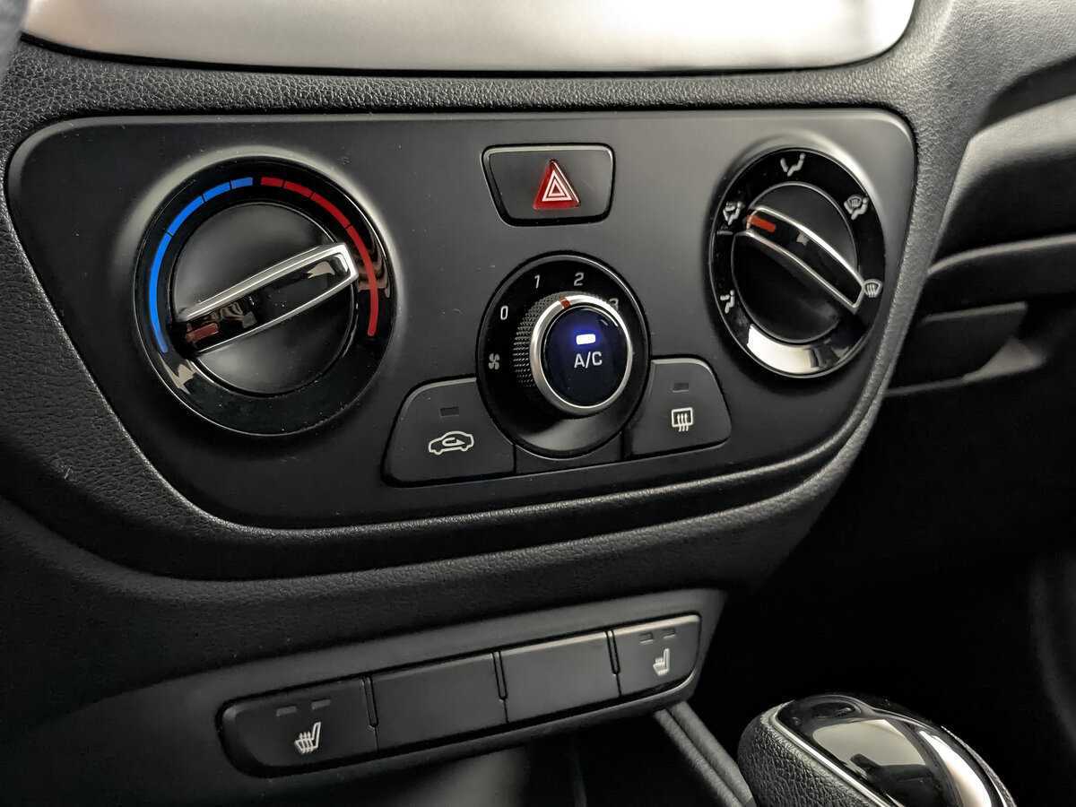 Купить Hyundai Solaris, 2022, 67 372 км, фото №17