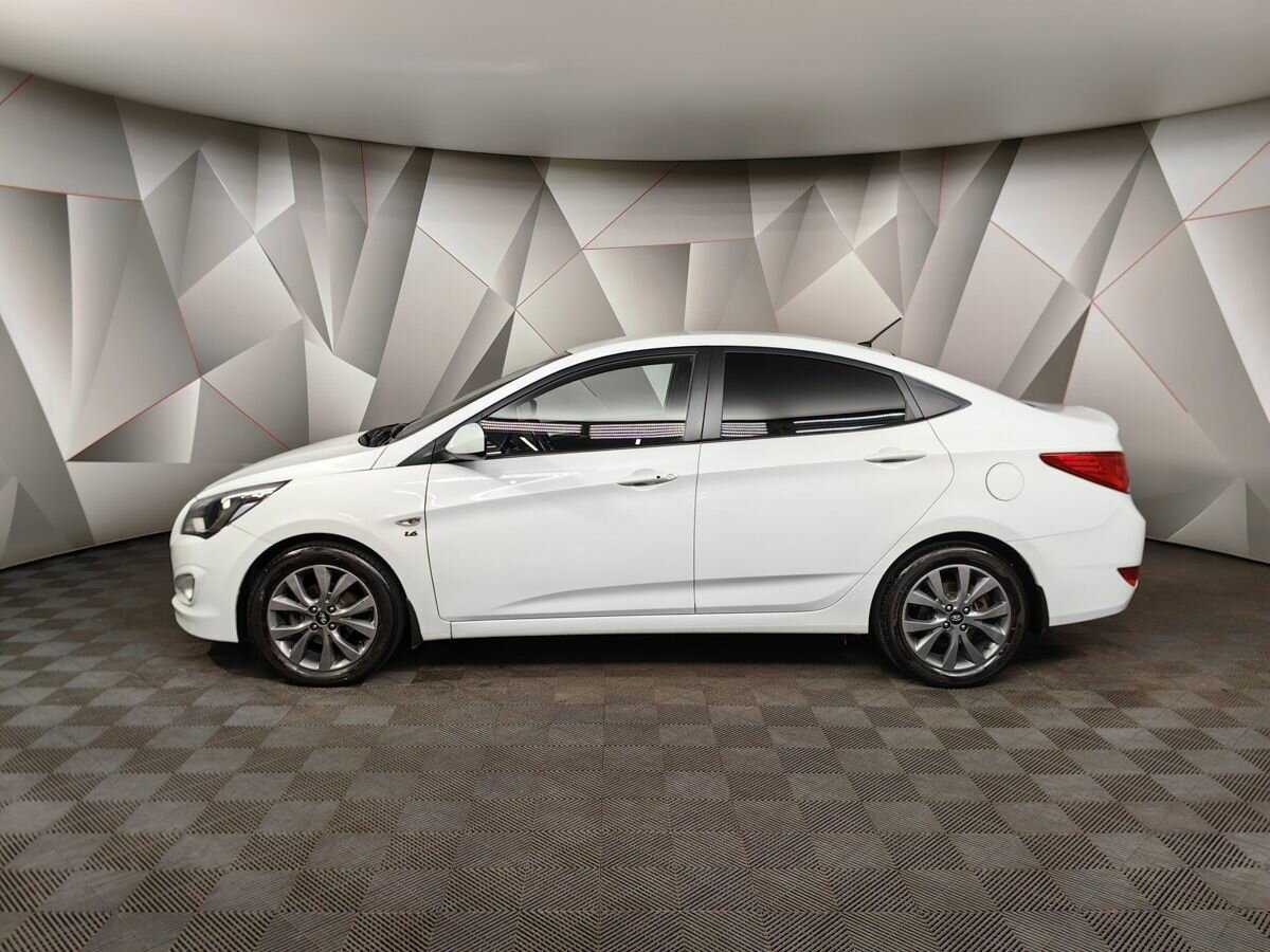 Купить Hyundai Solaris, 2014, 99 339 км, фото №5