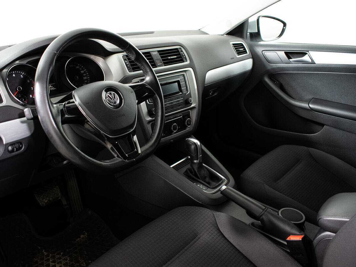 Купить Volkswagen Jetta, 2018, 71 000 км, фото №13