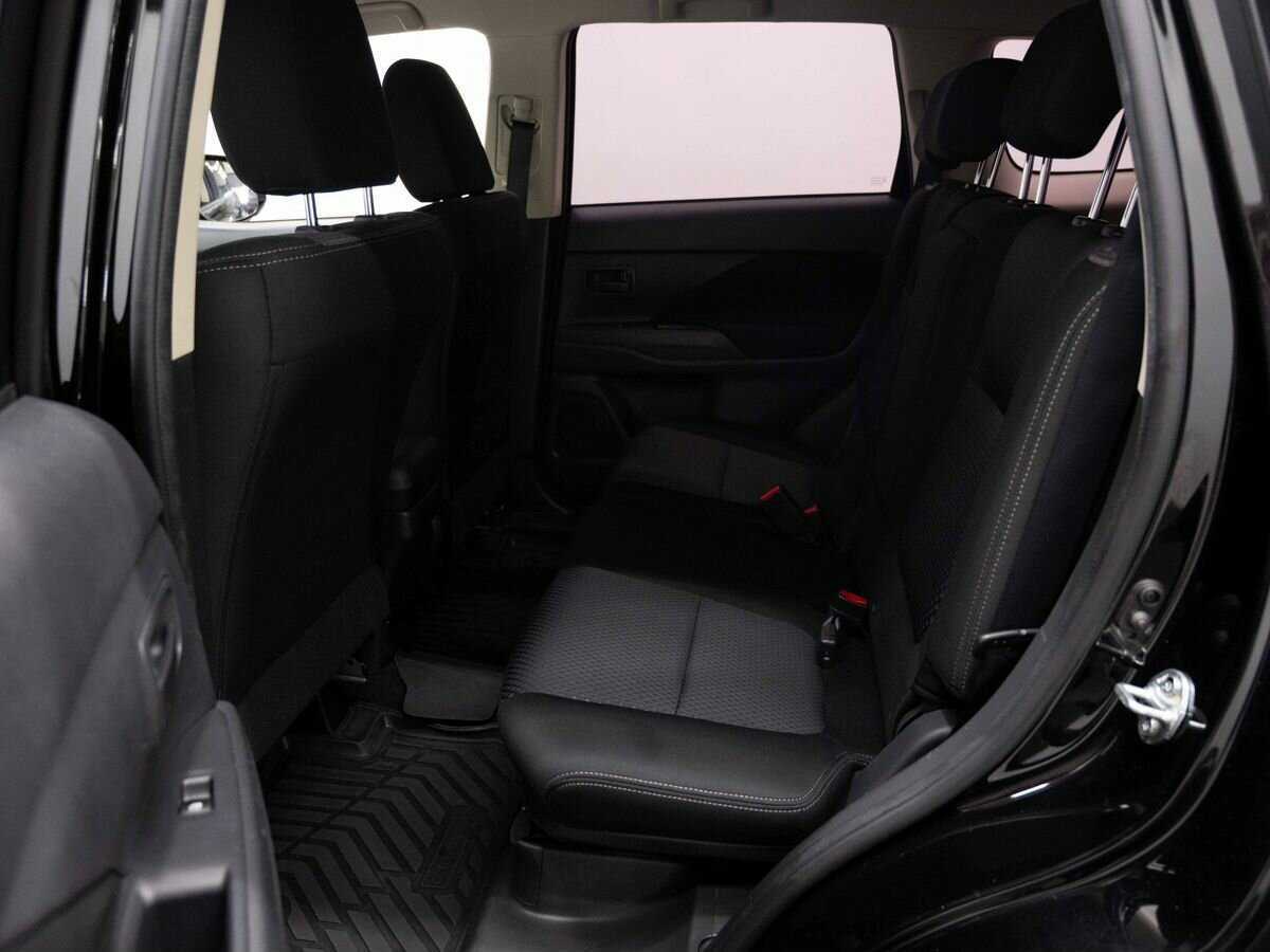 Купить Mitsubishi Outlander, 2018, 75 000 км, фото №9