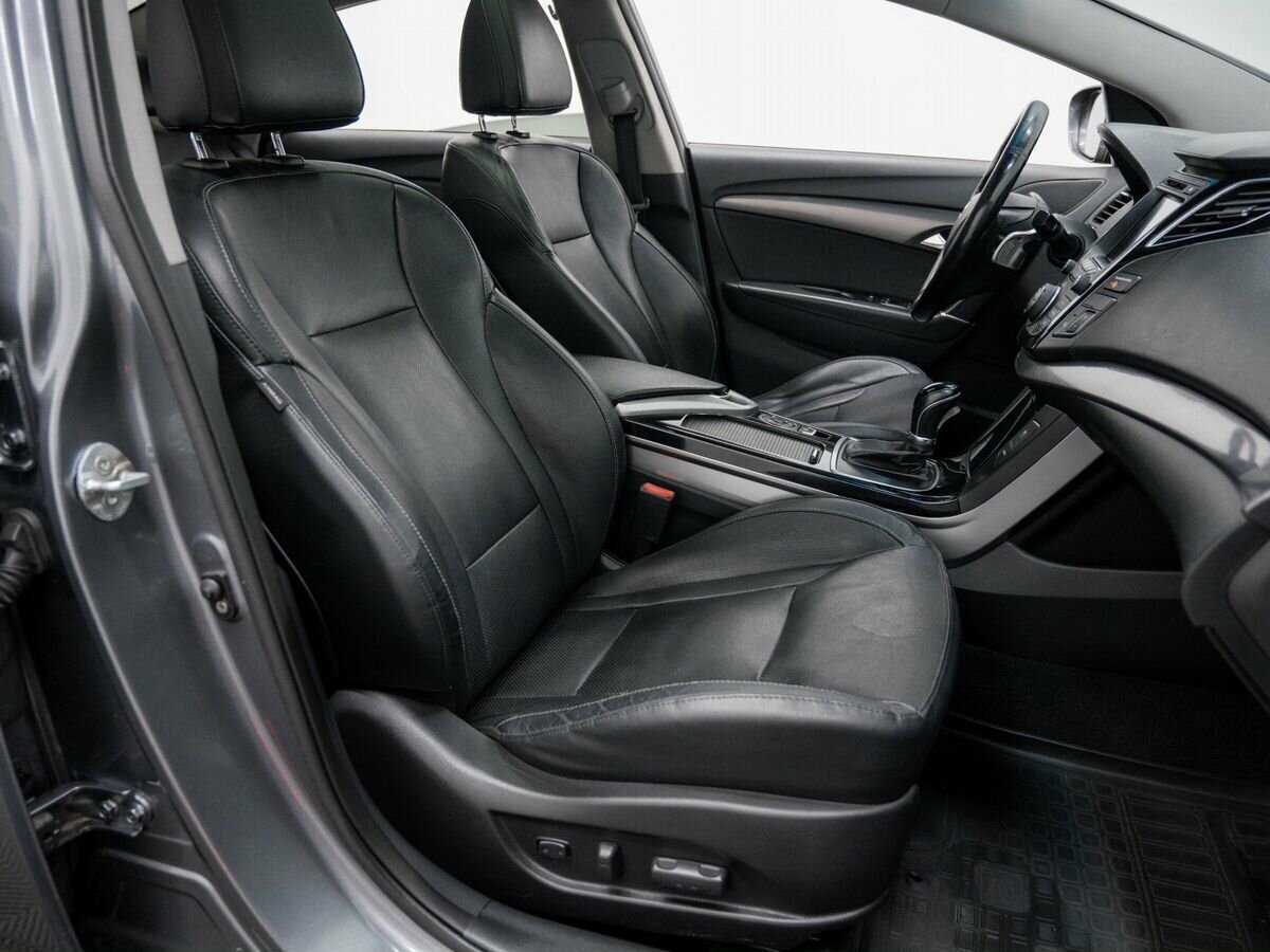 Купить Hyundai i40, 2012, 199 109 км, фото №8