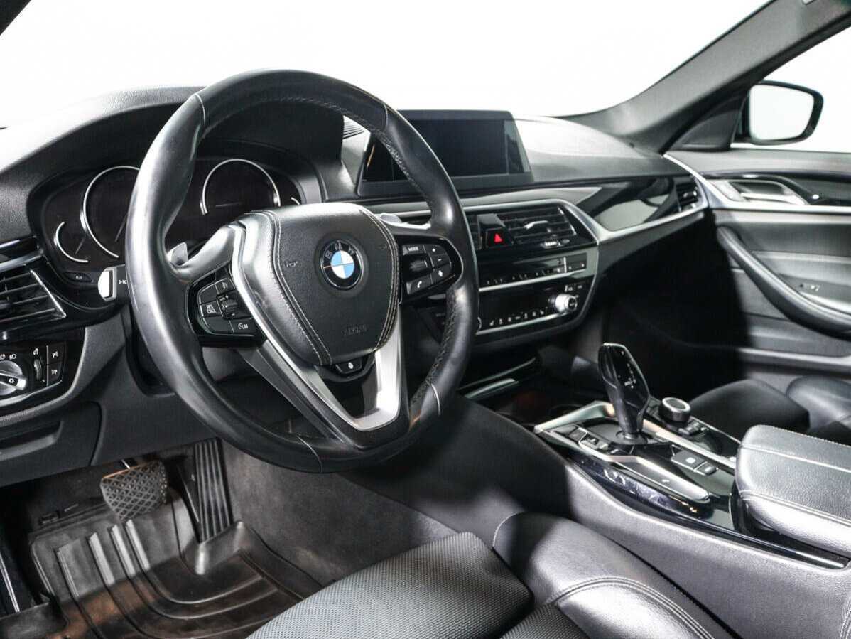 Купить BMW 5 серии 520d, 2019, 191 420 км, фото №12