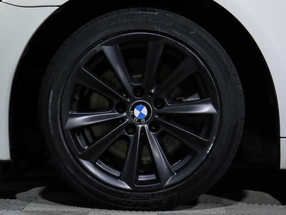 Купить BMW 5 серии 520i, 2014, 257 766 км, фото №13