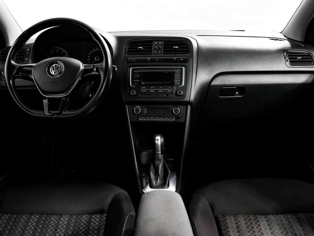 Купить Volkswagen Polo, 2018, 105 224 км, фото №11