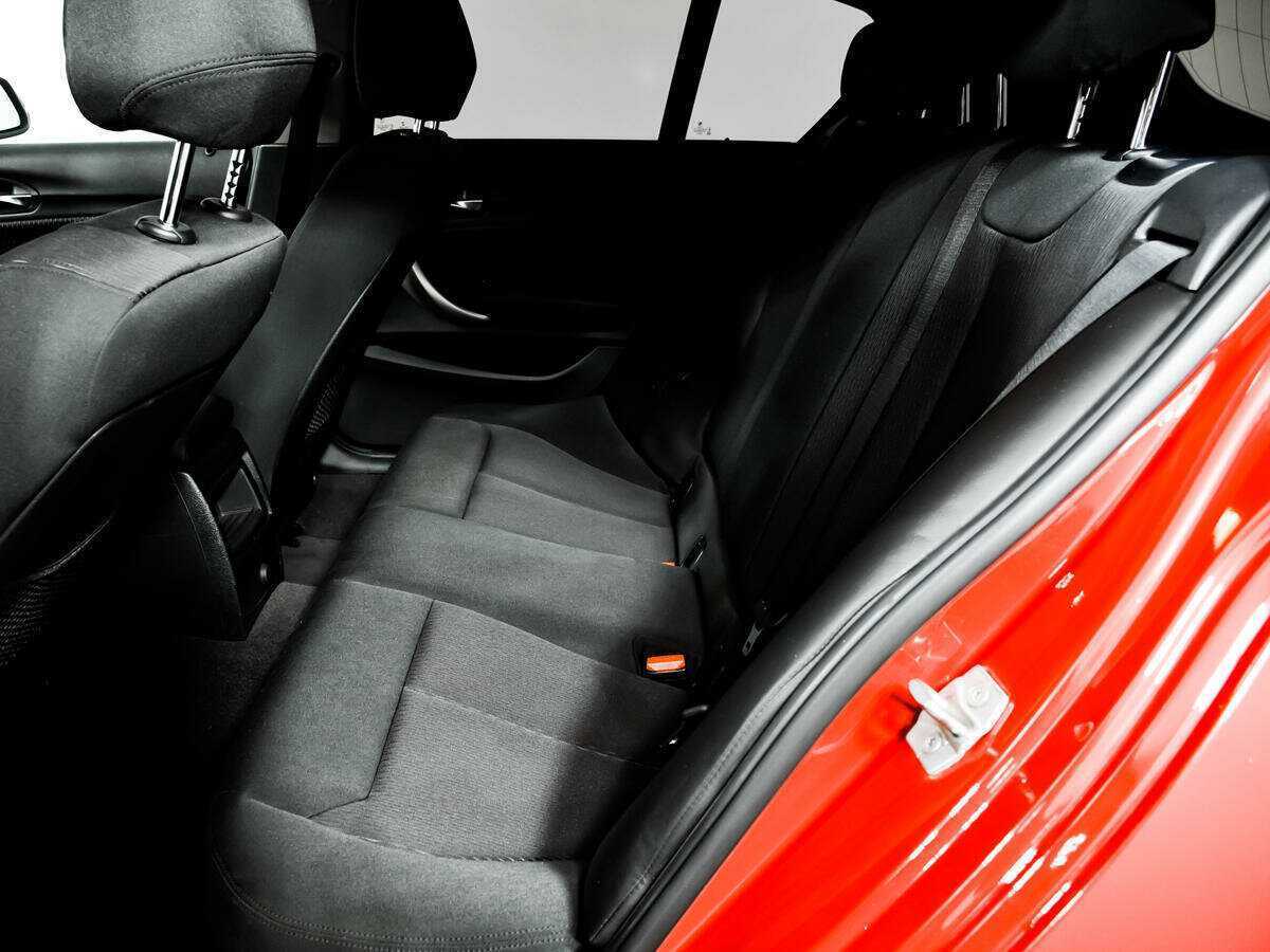 Купить BMW 1 серии 118i, 2016, 85 000 км, фото №12