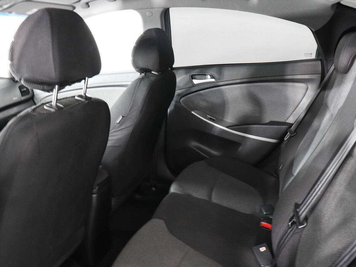 Купить Hyundai Solaris, 2013, 115 411 км, фото №12