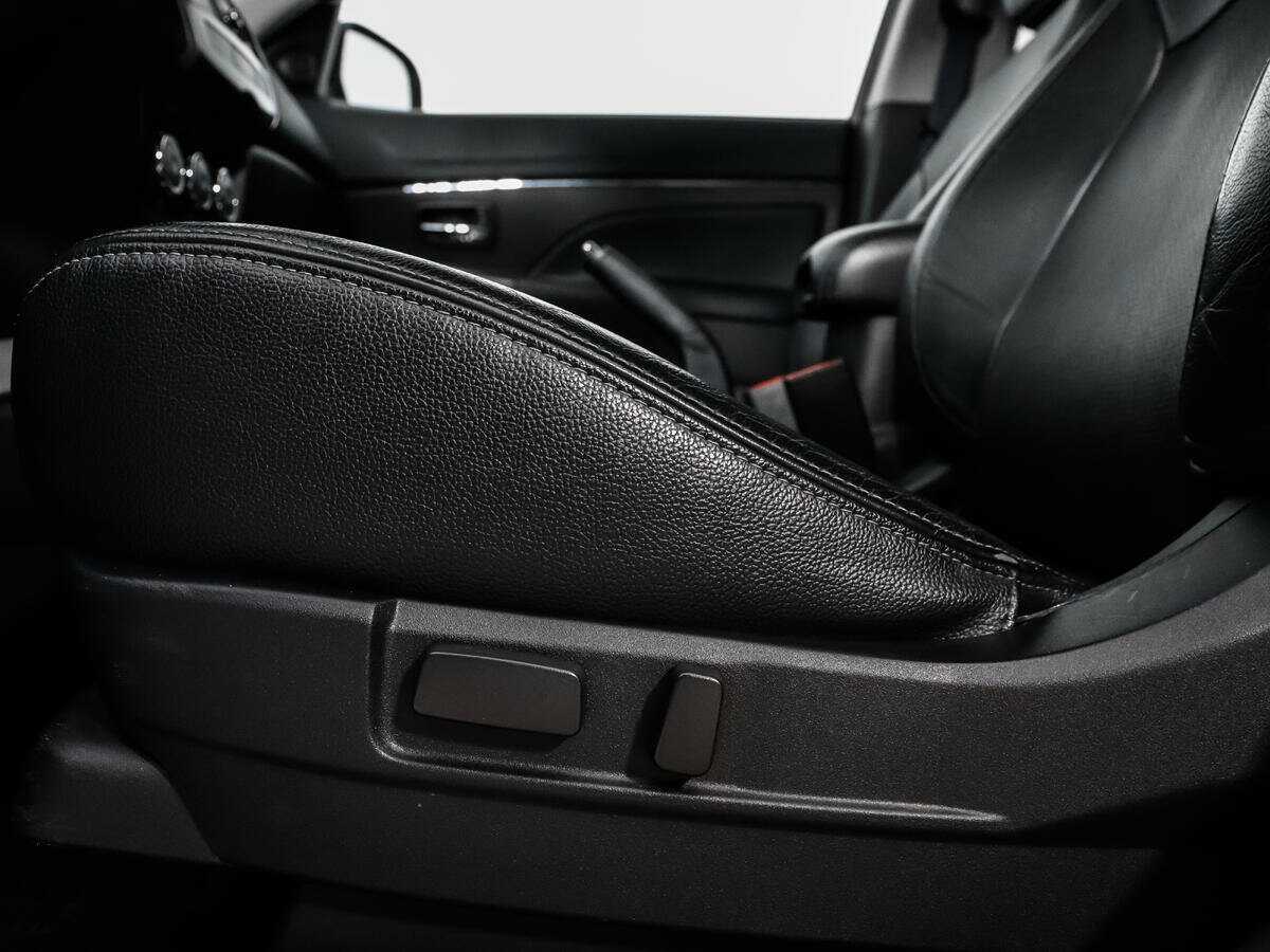 Купить Mitsubishi ASX, 2012, 141 430 км, фото №10