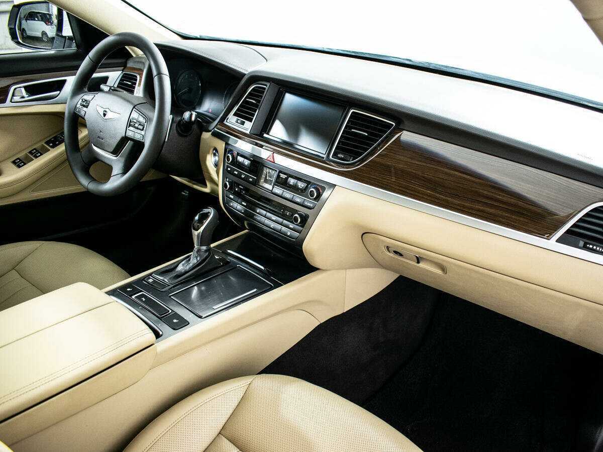 Купить Hyundai Genesis, 2015, 109 430 км, фото №10