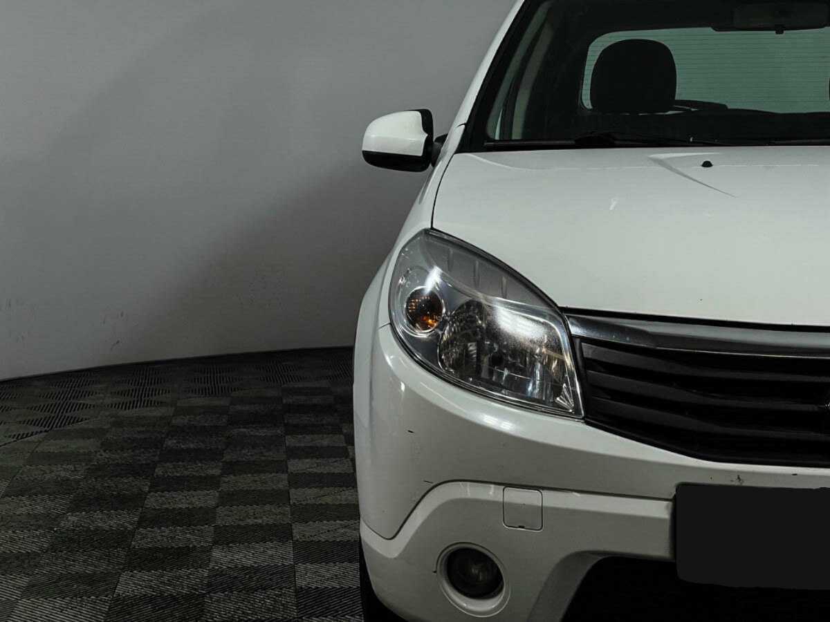 Купить Renault Sandero, 2013, 140 342 км, фото №9