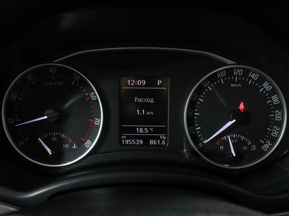 Купить Skoda Octavia, 2012, 195 538 км, фото №11