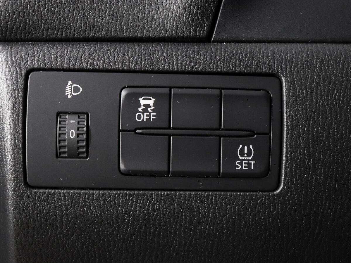 Купить Mazda 3, 2016, 68 180 км, фото №11