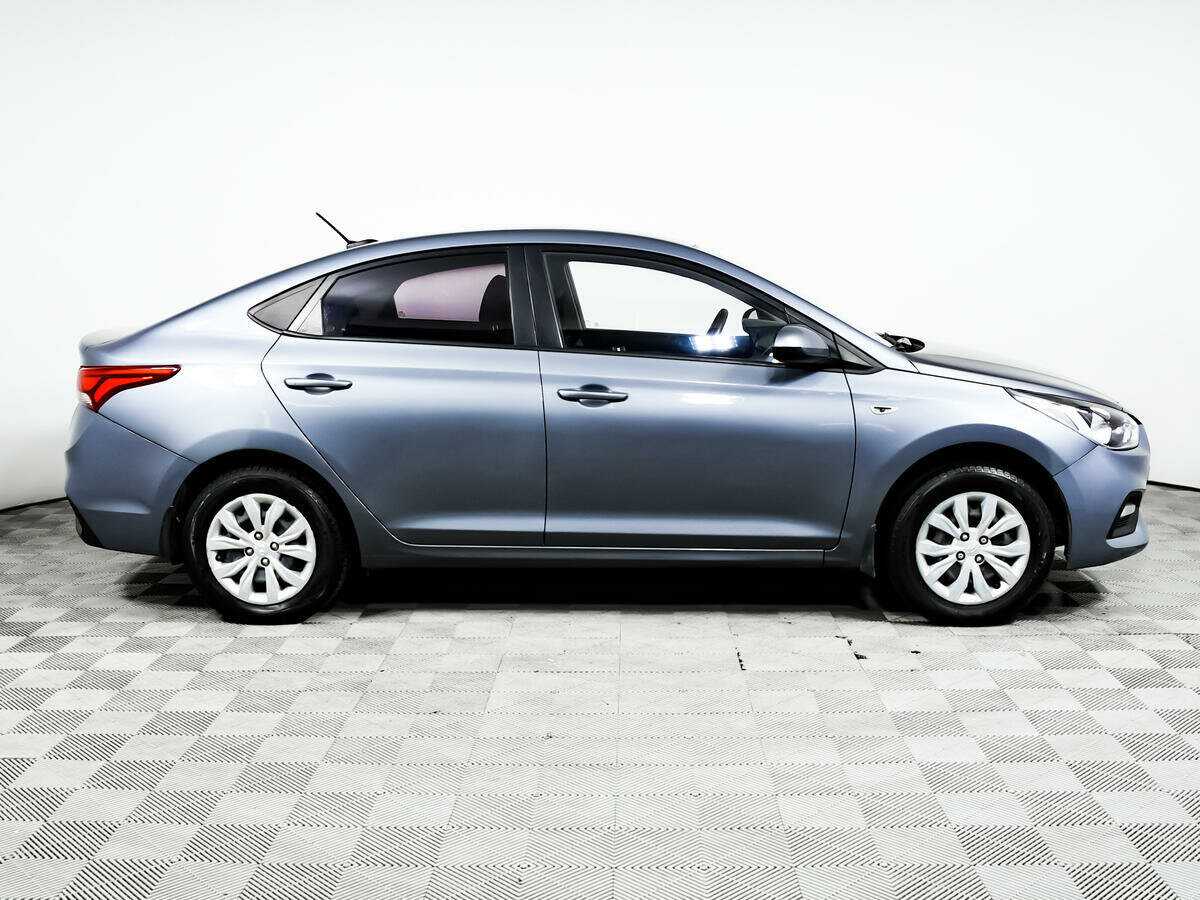 Купить Hyundai Solaris, 2017, 244 762 км, фото №4