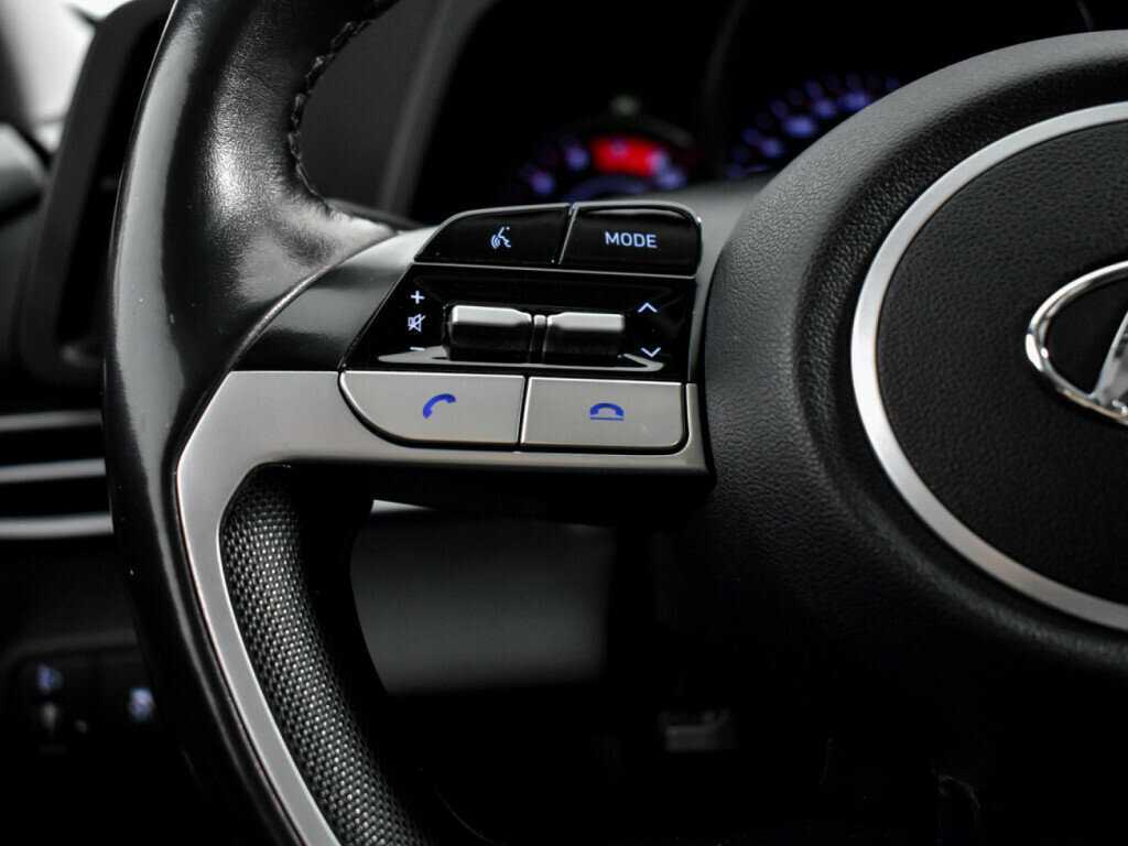 Купить Hyundai Elantra, 2021, 55 138 км, фото №11