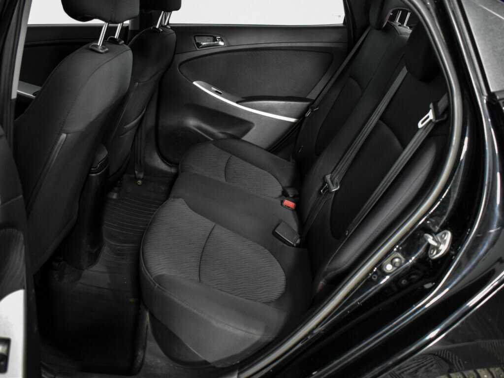 Купить Hyundai Solaris, 2012, 210 465 км, фото №8