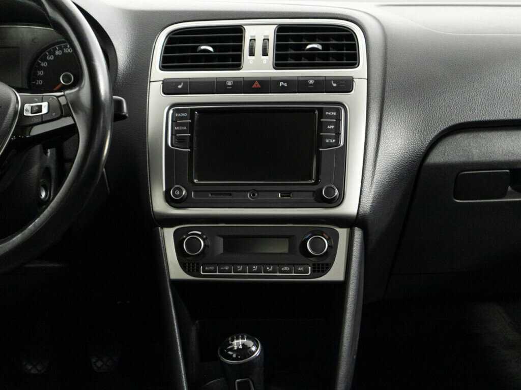 Купить Volkswagen Polo, 2018, 121 960 км, фото №14