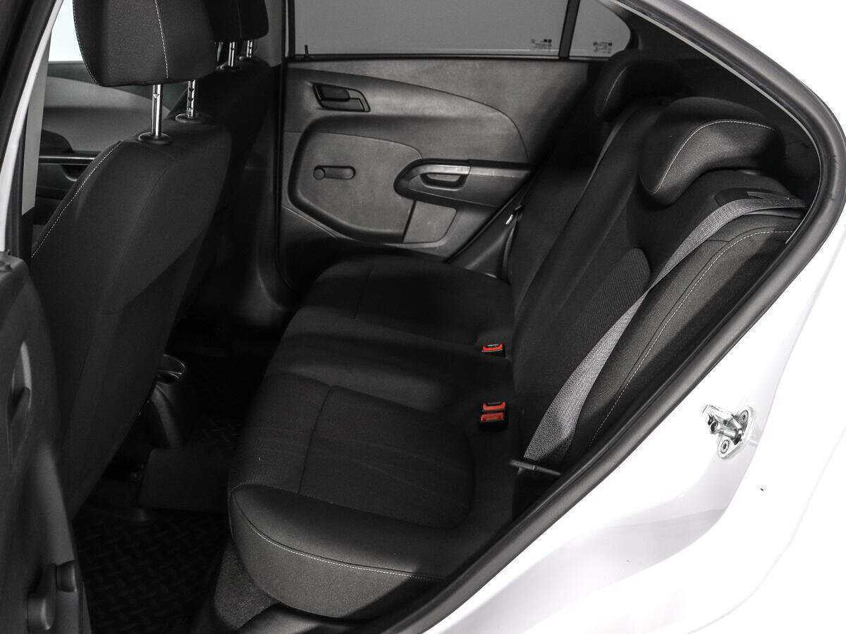 Купить Chevrolet Aveo, 2012, 145 155 км, фото №11