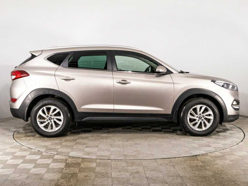 Купить Hyundai Tucson, 2018, 121 244 км, фото №4