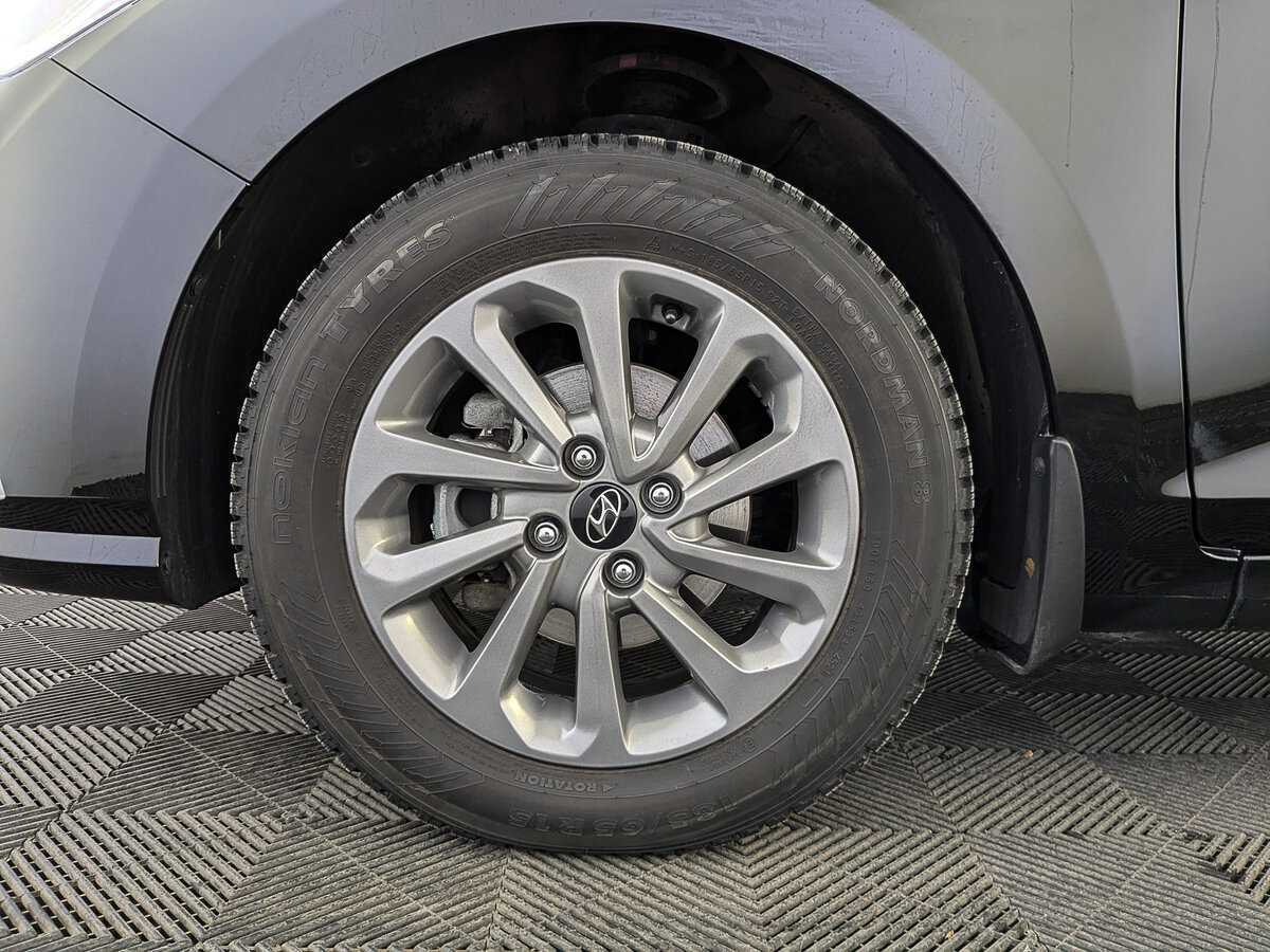 Купить Hyundai Solaris, 2021, 42 381 км, фото №12