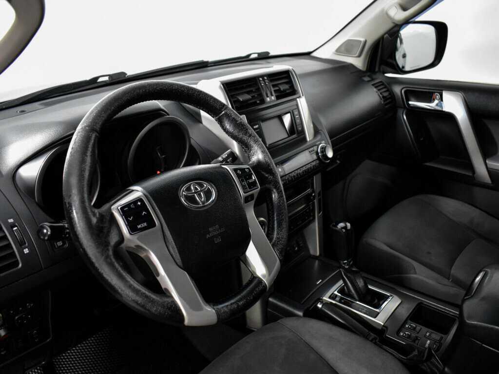 Купить Toyota Land Cruiser Prado, 2013, 261 817 км, фото №9