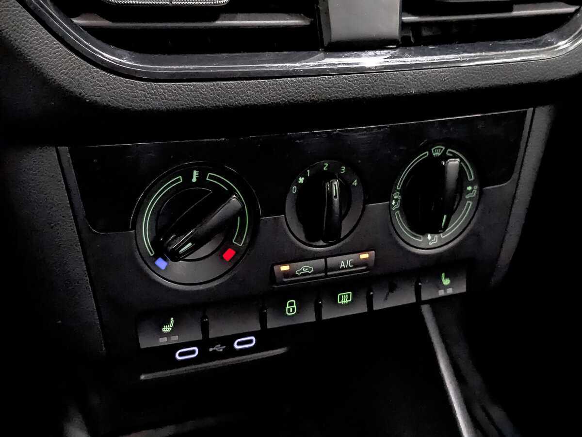 Купить Skoda Rapid, 2020, 75 405 км, фото №19