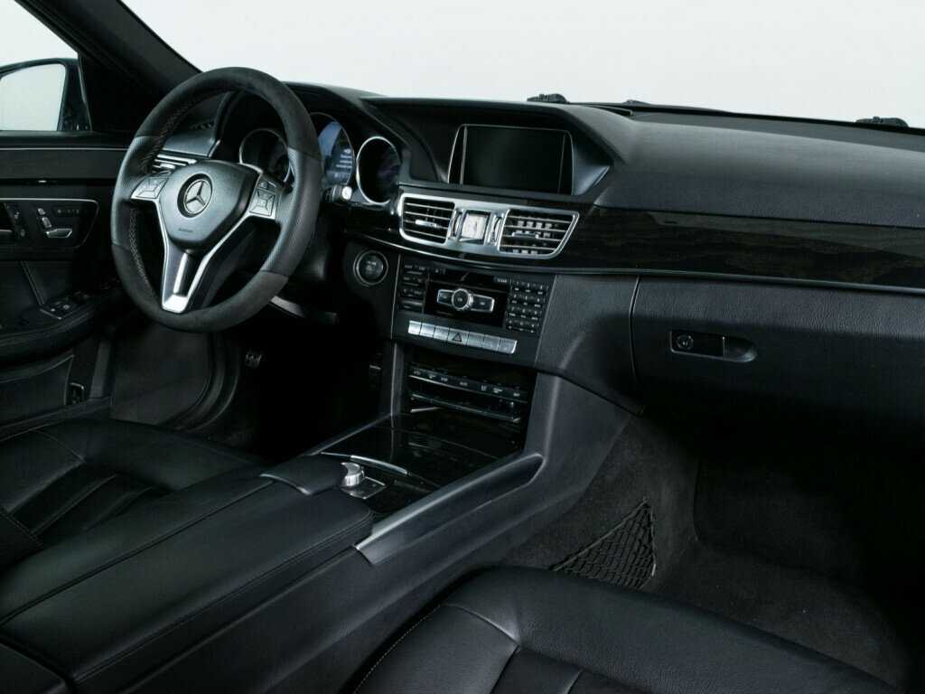 Купить Mercedes-Benz E-Класс 300, 2013, 173 457 км, фото №9