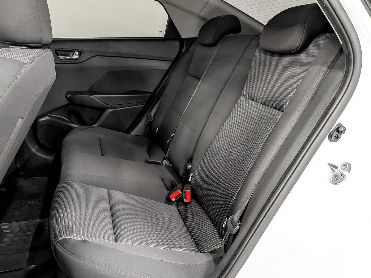 Купить Hyundai Solaris, 2021, 90 079 км, фото №12