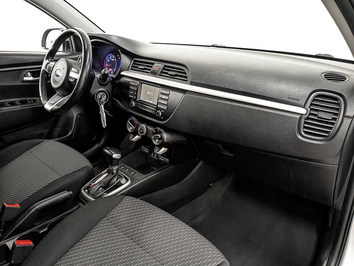 Купить Kia Rio X-Line, 2020, 160 656 км, фото №13
