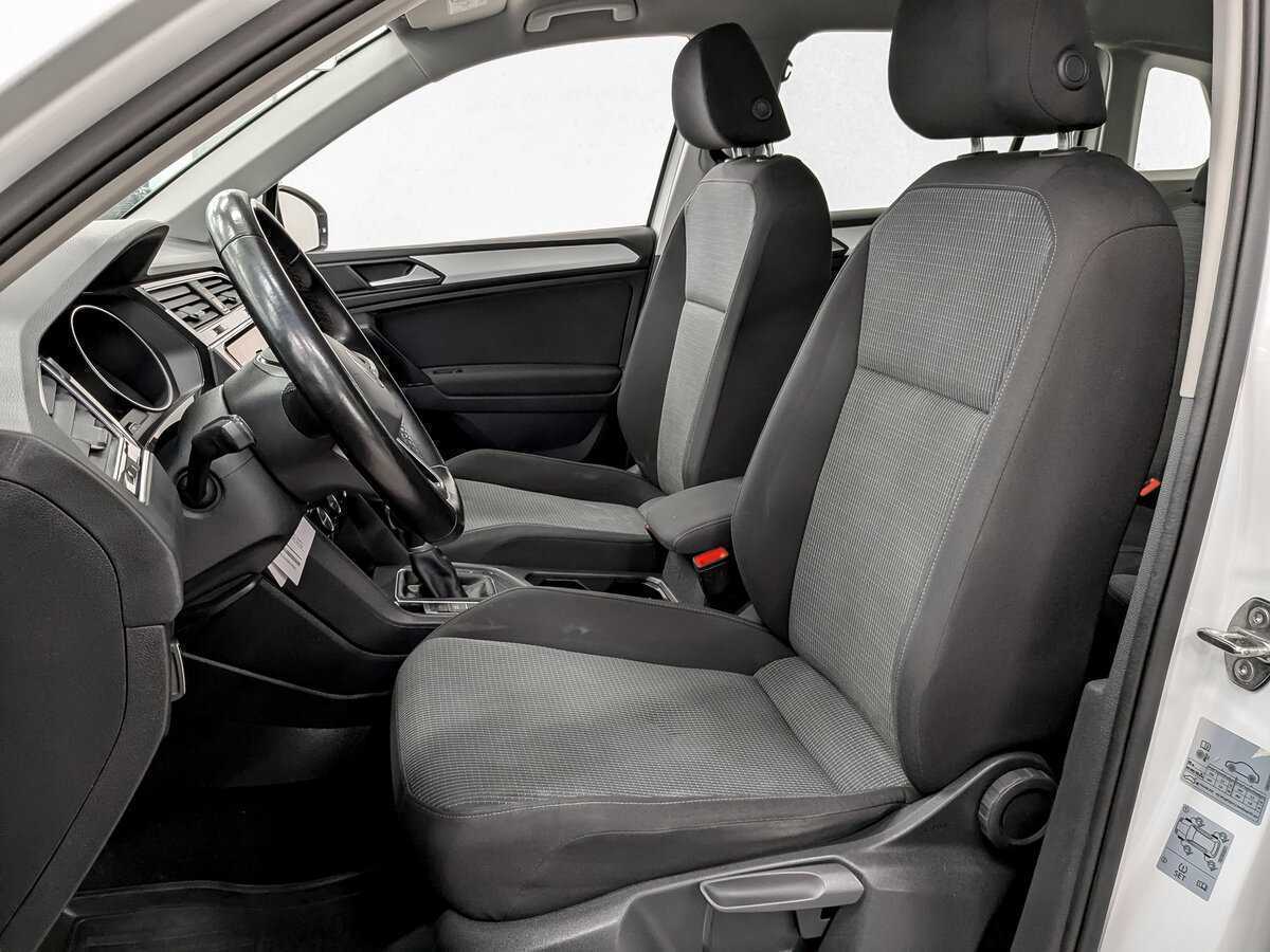 Купить Volkswagen Tiguan, 2021, 131 780 км, фото №19