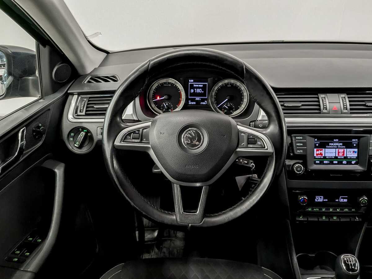 Купить Skoda Rapid, 2016, 261 873 км, фото №19