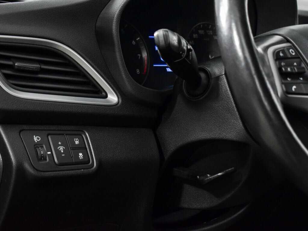 Купить Hyundai Solaris, 2017, 100 000 км, фото №10