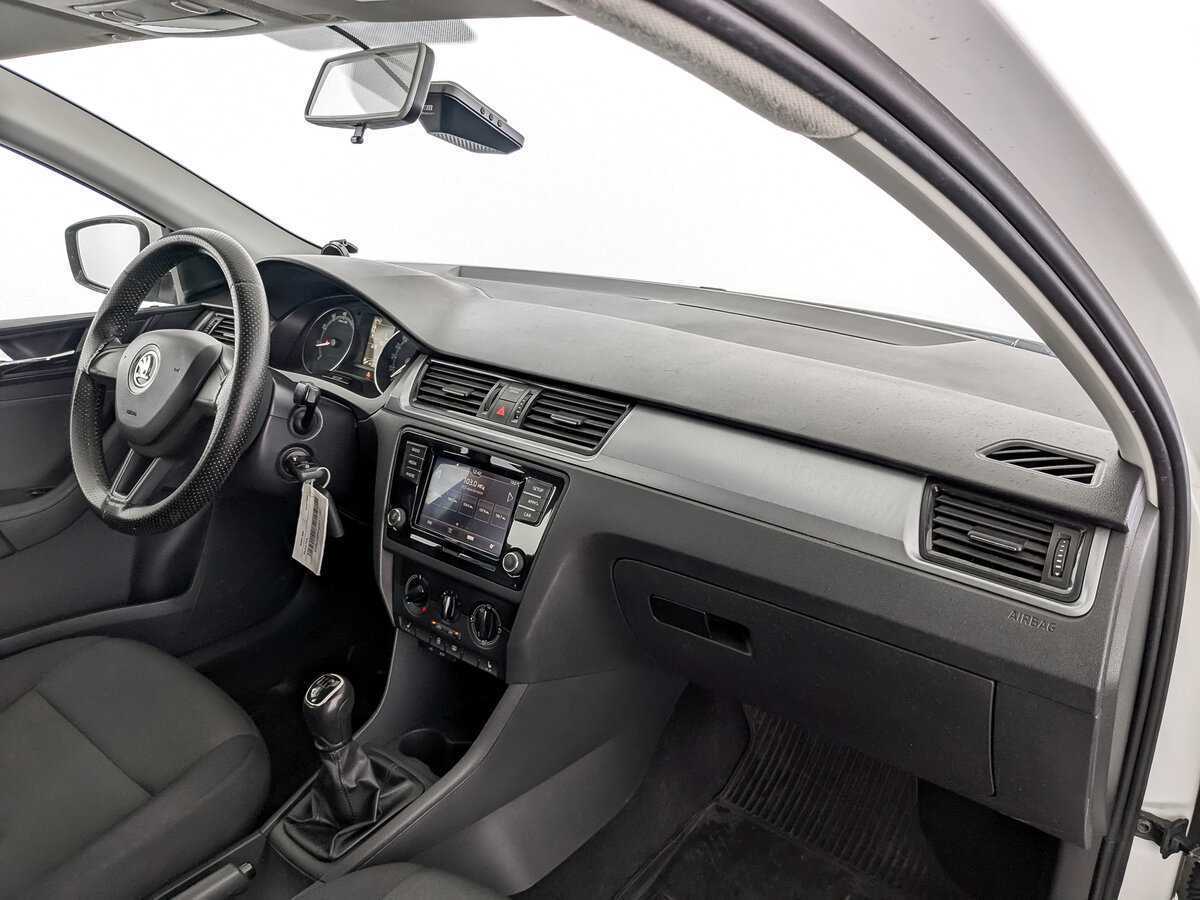 Купить Skoda Rapid, 2017, 177 284 км, фото №11