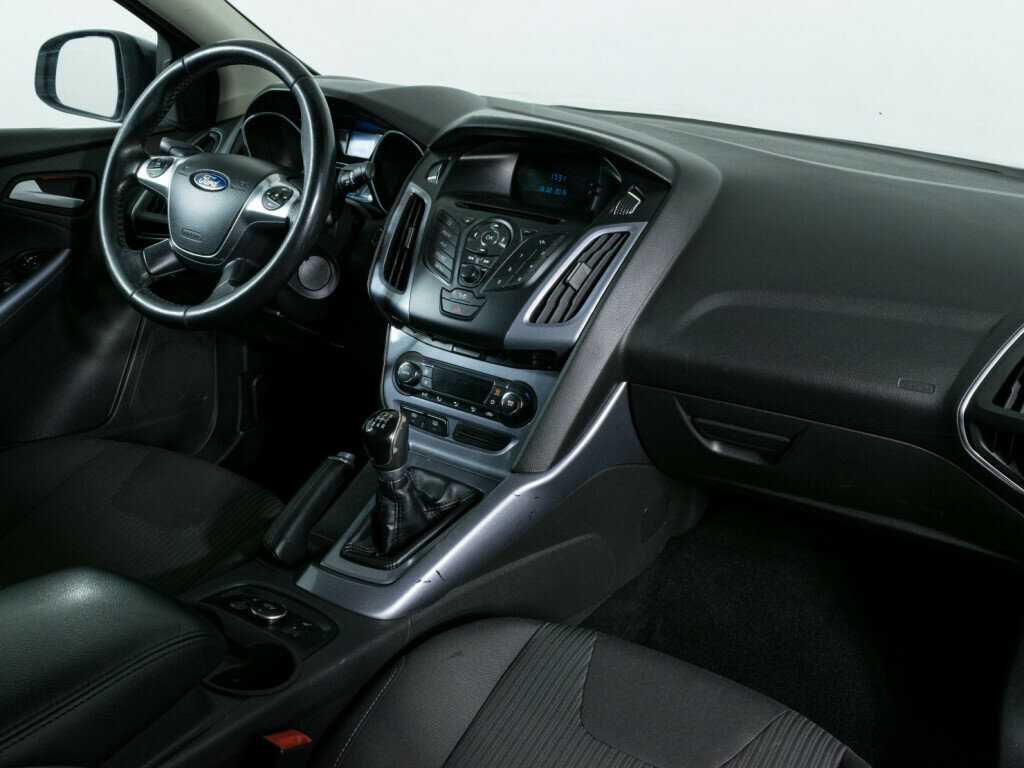 Купить Ford Focus, 2013, 300 800 км, фото №8