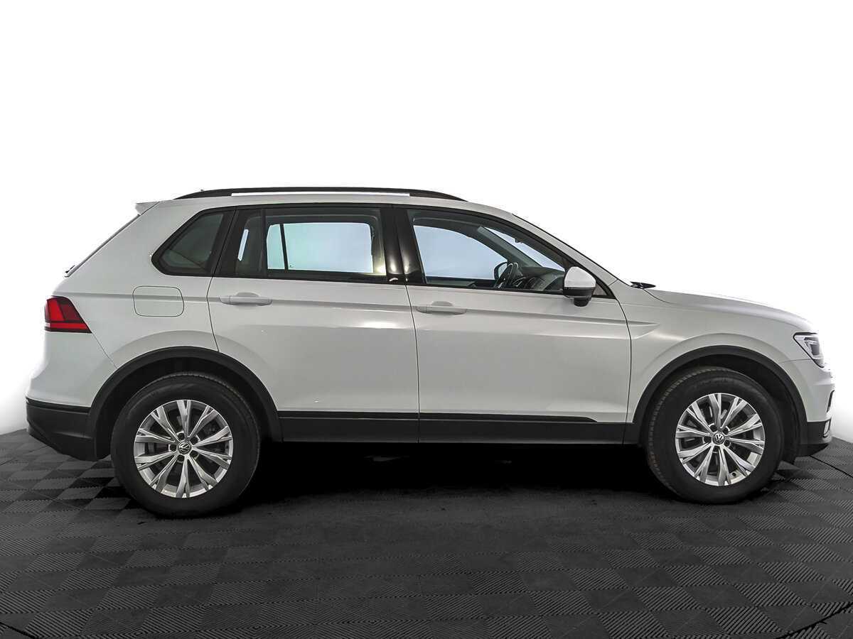 Купить Volkswagen Tiguan, 2020, 66 384 км, фото №4